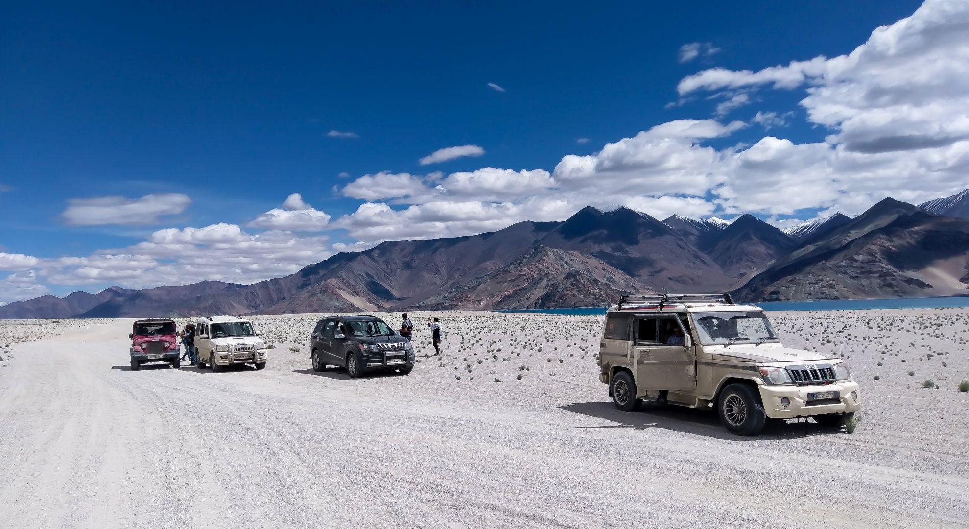 Ladakh SUV Border Car Trip
